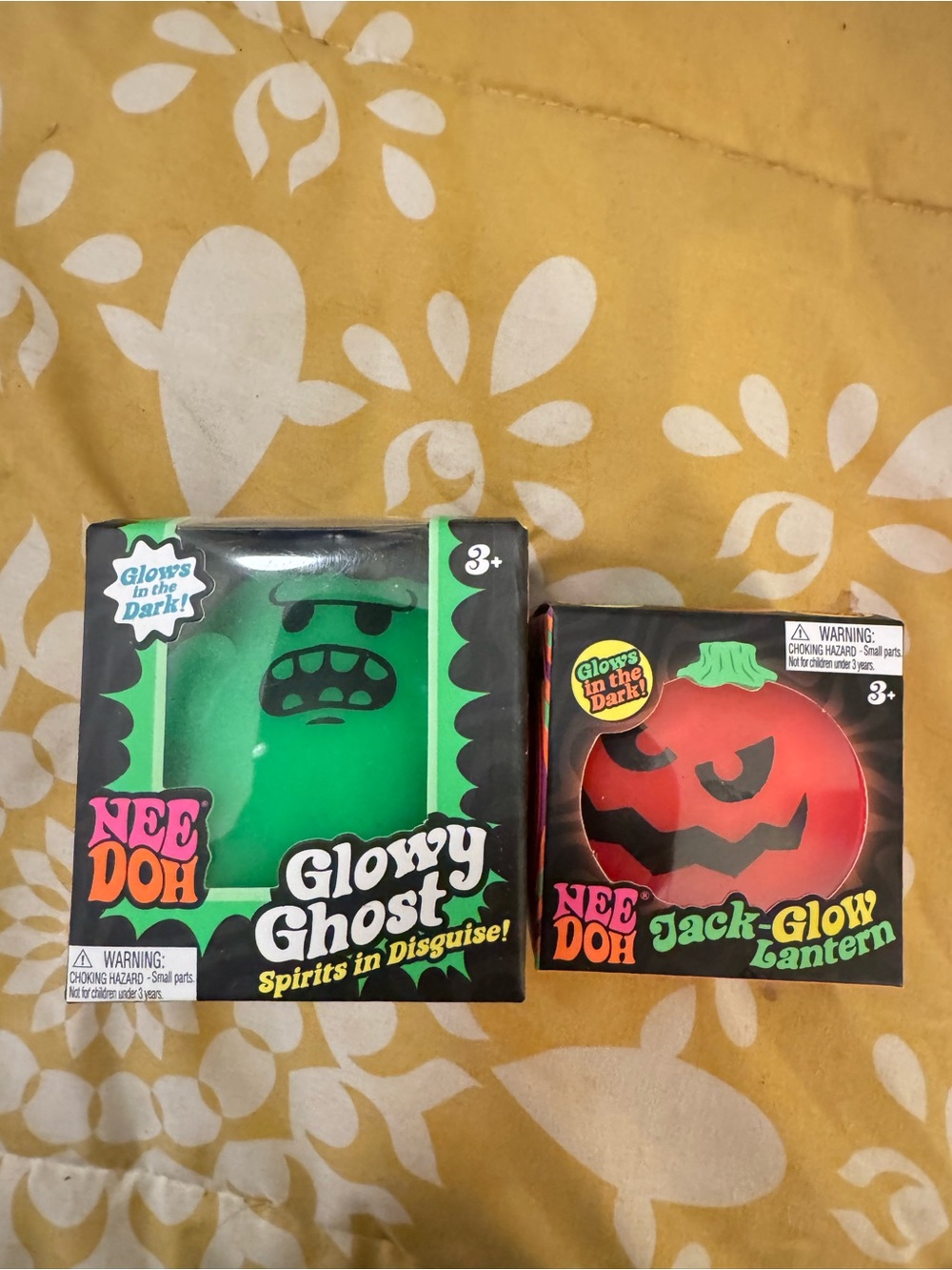 NeeDoh Glowy Ghost & Jack-Glow Lantern 2-Pack - Green and Orange
